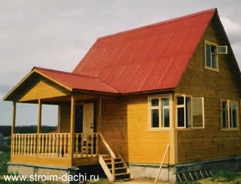 домик с красной крышей - фото